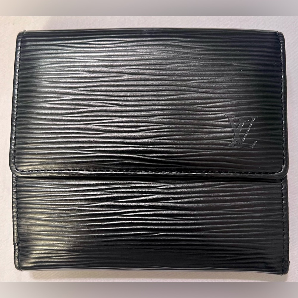 (Sold) Louis Vuitton Epi Leather Black Tri-Fold Wallet, Authentic